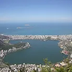 Temporada Rio Studio Lily 2 - Perto Do Cristo E De Copacabana